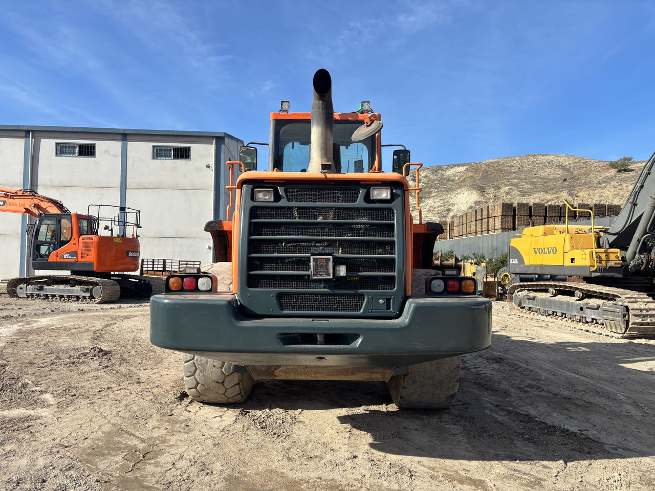 Doosan DL300 - Wheel loader: picture 4 Doosan DL300 - Wheel loader: picture 4