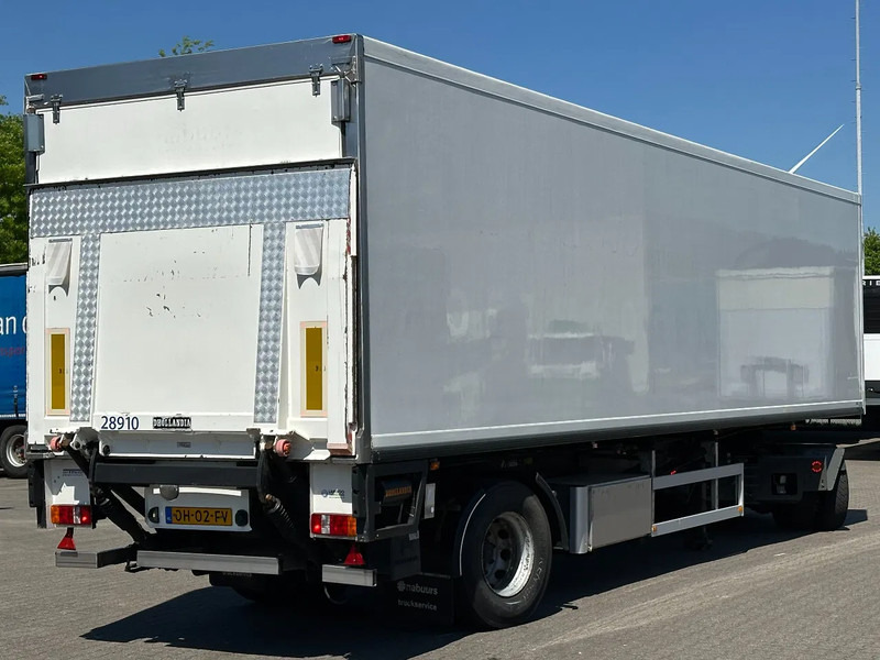 Fruehauf Gesloten City Trailer / Stuur-as / Laadklep - Closed box semi-trailer: picture 1 Fruehauf Gesloten City Trailer / Stuur-as / Laadklep - Closed box semi-trailer: picture 1
