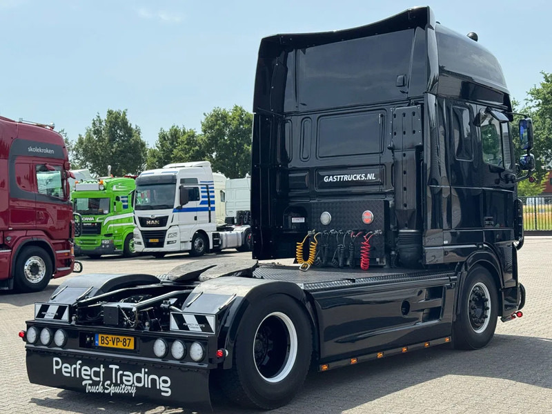DAF XF 105.460 Super Space Cab Showtruck *TOP* - Tractor unit: picture 3 DAF XF 105.460 Super Space Cab Showtruck *TOP* - Tractor unit: picture 3