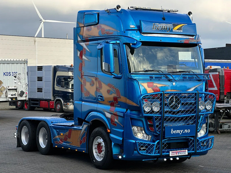 Mercedes-Benz Actros 2663 6x4 Giga Space Retarder Full Spoiler Euro 6 - Tractor unit: picture 2 Mercedes-Benz Actros 2663 6x4 Giga Space Retarder Full Spoiler Euro 6 - Tractor unit: picture 2