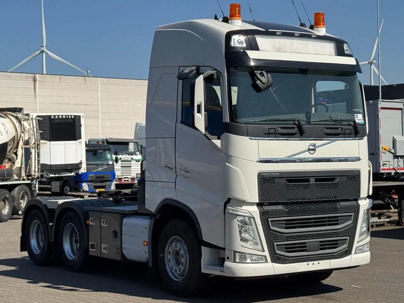 Volvo FH 540 6x4 Tandem Lift Globettrotter Euro 6 - Tractor unit: picture 2 Volvo FH 540 6x4 Tandem Lift Globettrotter Euro 6 - Tractor unit: picture 2