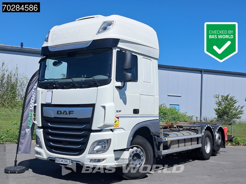 DAF XF 450 6X2 BDF SSC Retarder 2x Tanks Liftachse Standklima LED ACC Euro 6 - Container transporter/ Swap body truck: picture 1 DAF XF 450 6X2 BDF SSC Retarder 2x Tanks Liftachse Standklima LED ACC Euro 6 - Container transporter/ Swap body truck: picture 1