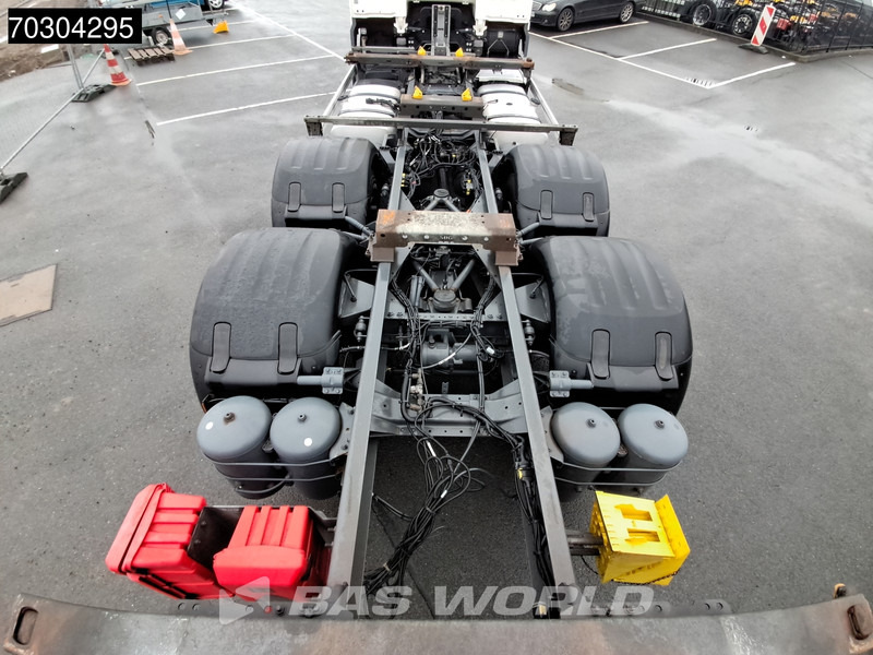 Lease a DAF XF 480 6X2 BDF SSC Retarder Lift+Steering Axle Automatic Euro 6 DAF XF 480 6X2 BDF SSC Retarder Lift+Steering Axle Automatic Euro 6: picture 15 Lease a DAF XF 480 6X2 BDF SSC Retarder Lift+Steering Axle Automatic Euro 6 DAF XF 480 6X2 BDF SSC Retarder Lift+Steering Axle Automatic Euro 6: picture 15