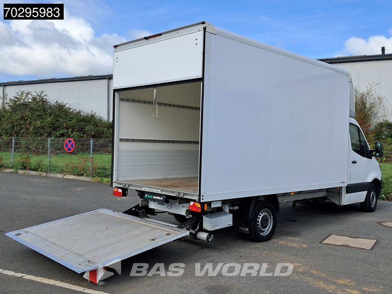 Mercedes-Benz Sprinter 317 CDI Automatik Ladebordwand 170PS Koffer Klimaanlage Kamera Euro6 Möbelkasten A/C - Box van: picture 3 Mercedes-Benz Sprinter 317 CDI Automatik Ladebordwand 170PS Koffer Klimaanlage Kamera Euro6 Möbelkasten A/C - Box van: picture 3