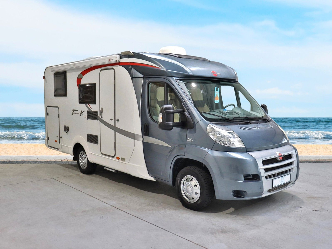 Bürstner Travel Van T 620 / Einzelbetten / Garage - Semi-integrated motorhome: picture 1 Bürstner Travel Van T 620 / Einzelbetten / Garage - Semi-integrated motorhome: picture 1