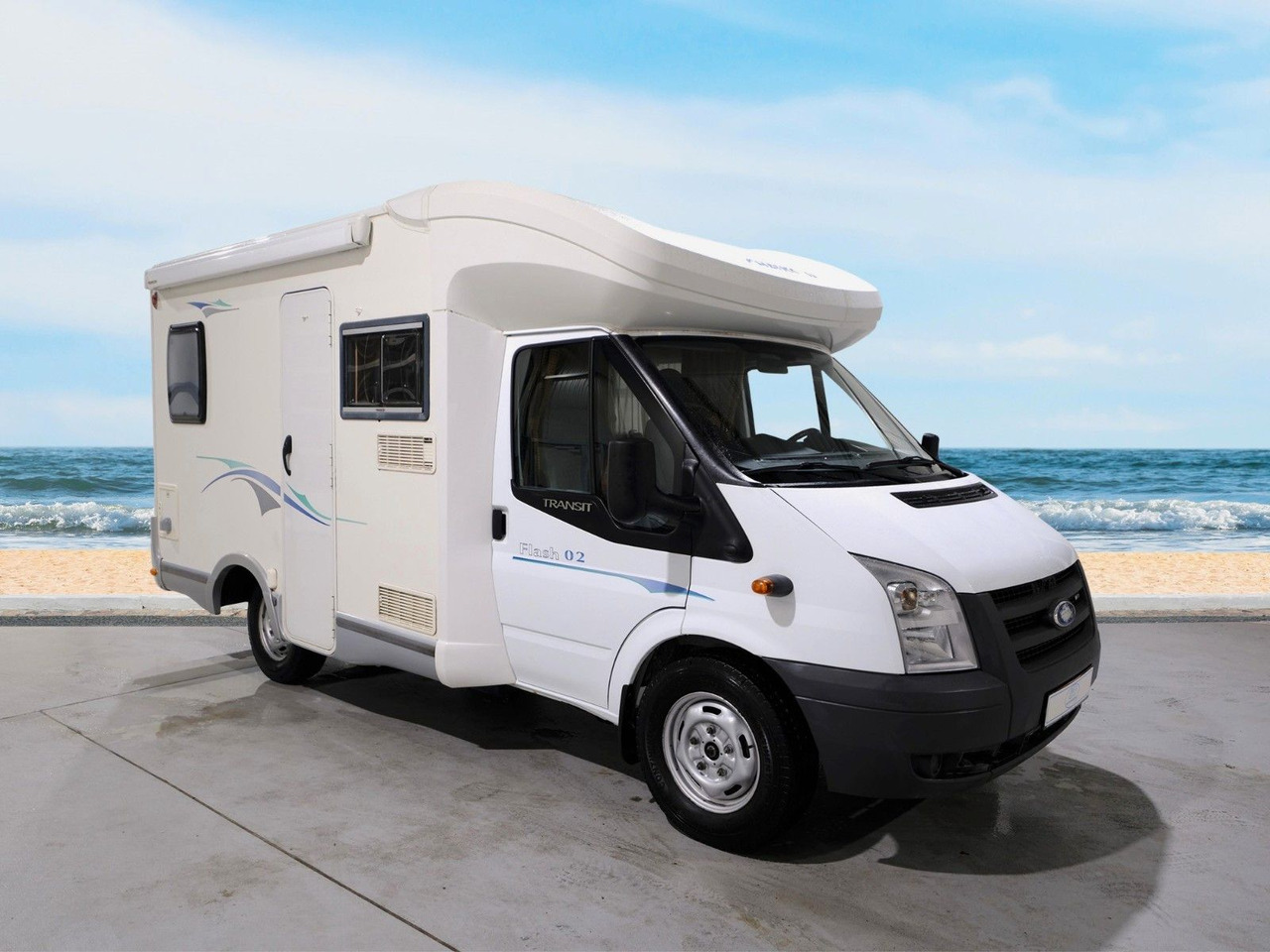 Chausson Flash 02/Festbett/Klima/Markise/Solar/TÜV 11-26 - Semi-integrated motorhome: picture 1 Chausson Flash 02/Festbett/Klima/Markise/Solar/TÜV 11-26 - Semi-integrated motorhome: picture 1