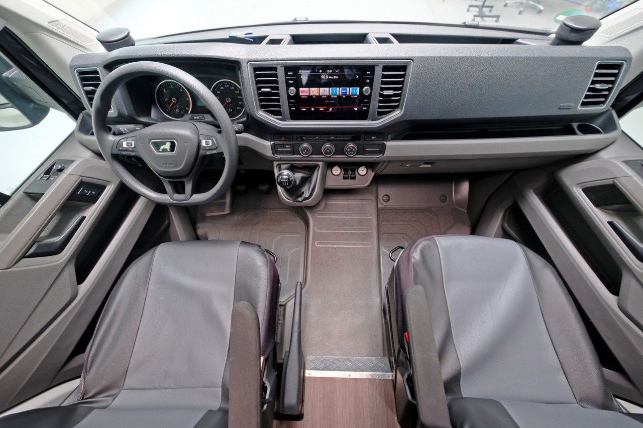 Knaus Van TI 650 MEG Platinium Selection/Einzelbetten - Semi-integrated motorhome: picture 5 Knaus Van TI 650 MEG Platinium Selection/Einzelbetten - Semi-integrated motorhome: picture 5
