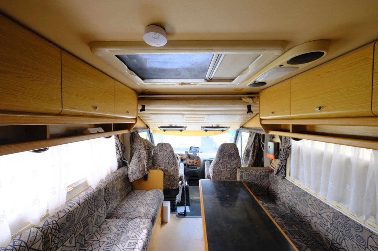 Laika Ecovip 400 I/Hubbett/Standklima/Markise/Solar - Integrated motorhome: picture 5 Laika Ecovip 400 I/Hubbett/Standklima/Markise/Solar - Integrated motorhome: picture 5