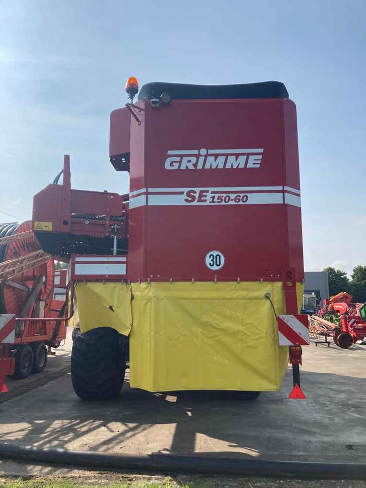 Potato harvester Grimme SE 150-60 UB: picture 42