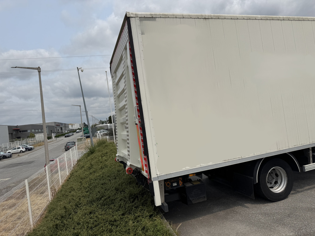 DAF LF 160 45IV - Box truck: picture 3 DAF LF 160 45IV - Box truck: picture 3