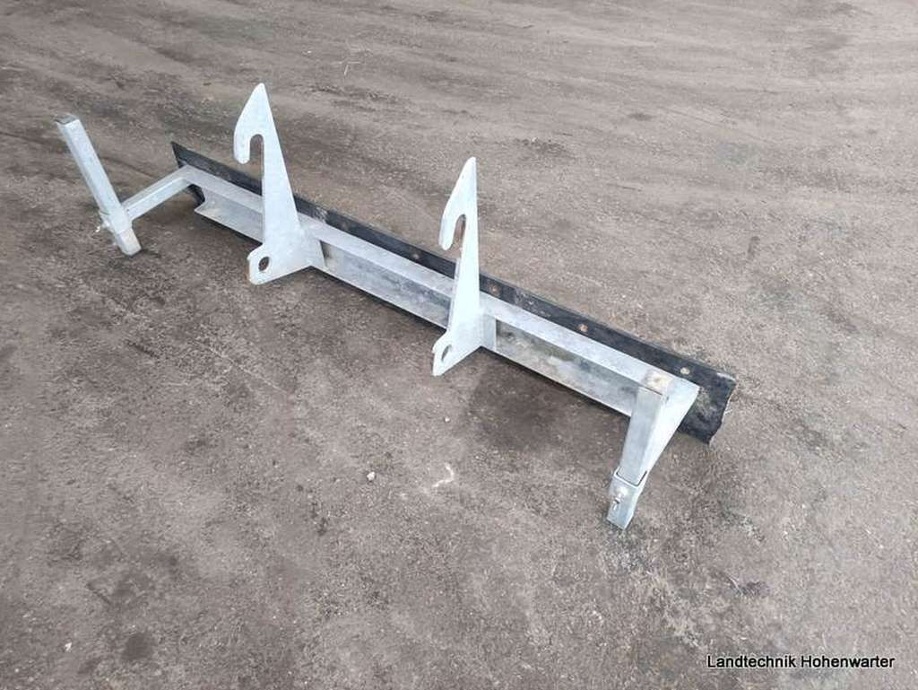 Gummischieber mit Weidemann Aufnahme (Eigenbau) (14640) - Blade for Agricultural machinery: picture 2 Gummischieber mit Weidemann Aufnahme (Eigenbau) (14640) - Blade for Agricultural machinery: picture 2