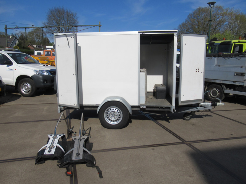 Hapert EA R Gesloten aanhanger met deuren - Closed box trailer: picture 3 Hapert EA R Gesloten aanhanger met deuren - Closed box trailer: picture 3