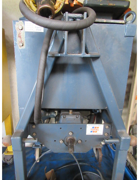 NIDO 3-PT Hef Oliepomp - Hydro unit t.b.v. aftakas - Snow plough for Agricultural machinery: picture 3 NIDO 3-PT Hef Oliepomp - Hydro unit t.b.v. aftakas - Snow plough for Agricultural machinery: picture 3