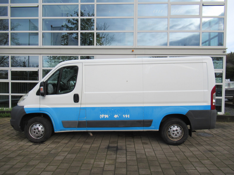 Peugeot Boxer 333 2.2 HDI 88KW L2H1 - Small van: picture 3 Peugeot Boxer 333 2.2 HDI 88KW L2H1 - Small van: picture 3