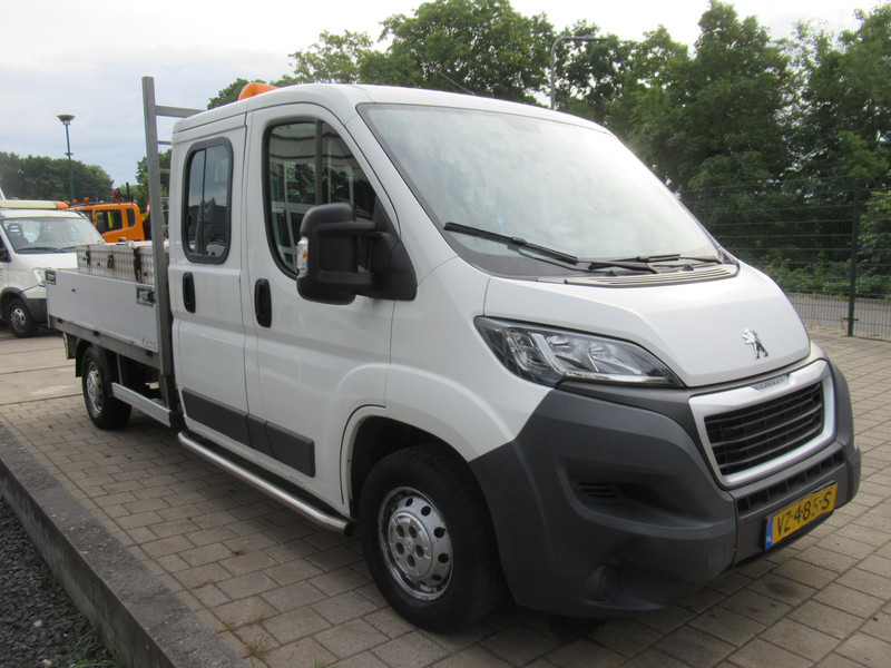 Peugeot Boxer 335 2.2 HDI L3 XR DOKA Dubbelcabine Engine broken - Flatbed van, Combi van: picture 5 Peugeot Boxer 335 2.2 HDI L3 XR DOKA Dubbelcabine Engine broken - Flatbed van, Combi van: picture 5