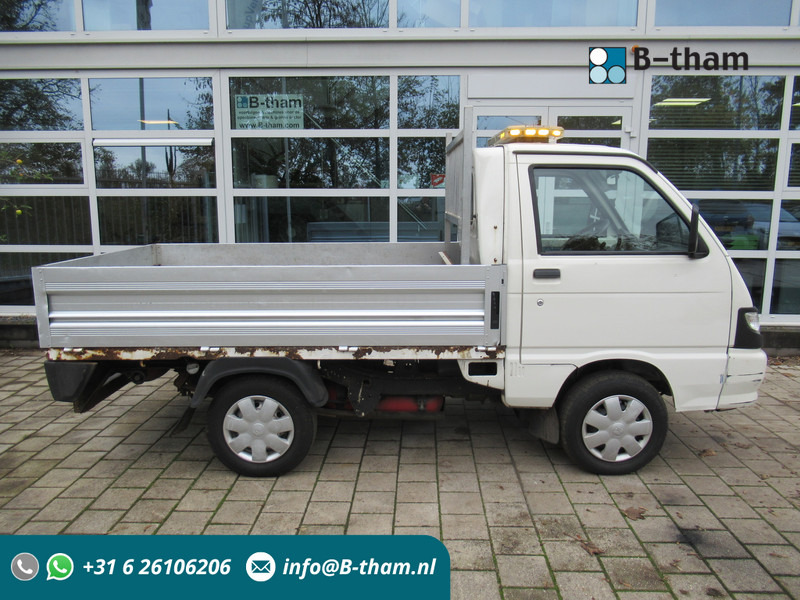 Piaggio Porter 1.3i 46KW Extra PICKUP Bi-Fuel Benzine - CNG - Flatbed van: picture 1 Piaggio Porter 1.3i 46KW Extra PICKUP Bi-Fuel Benzine - CNG - Flatbed van: picture 1