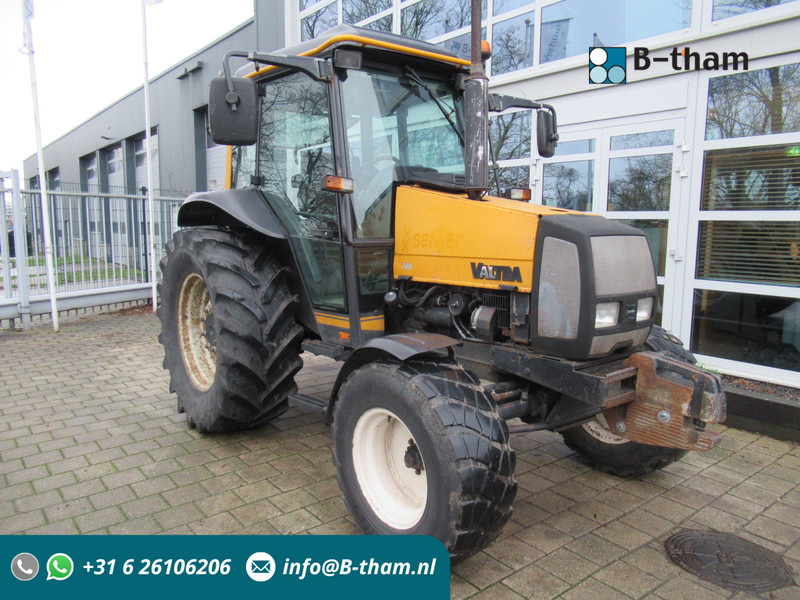 Valtra 700 4x2 VALMET - Farm tractor: picture 1 Valtra 700 4x2 VALMET - Farm tractor: picture 1
