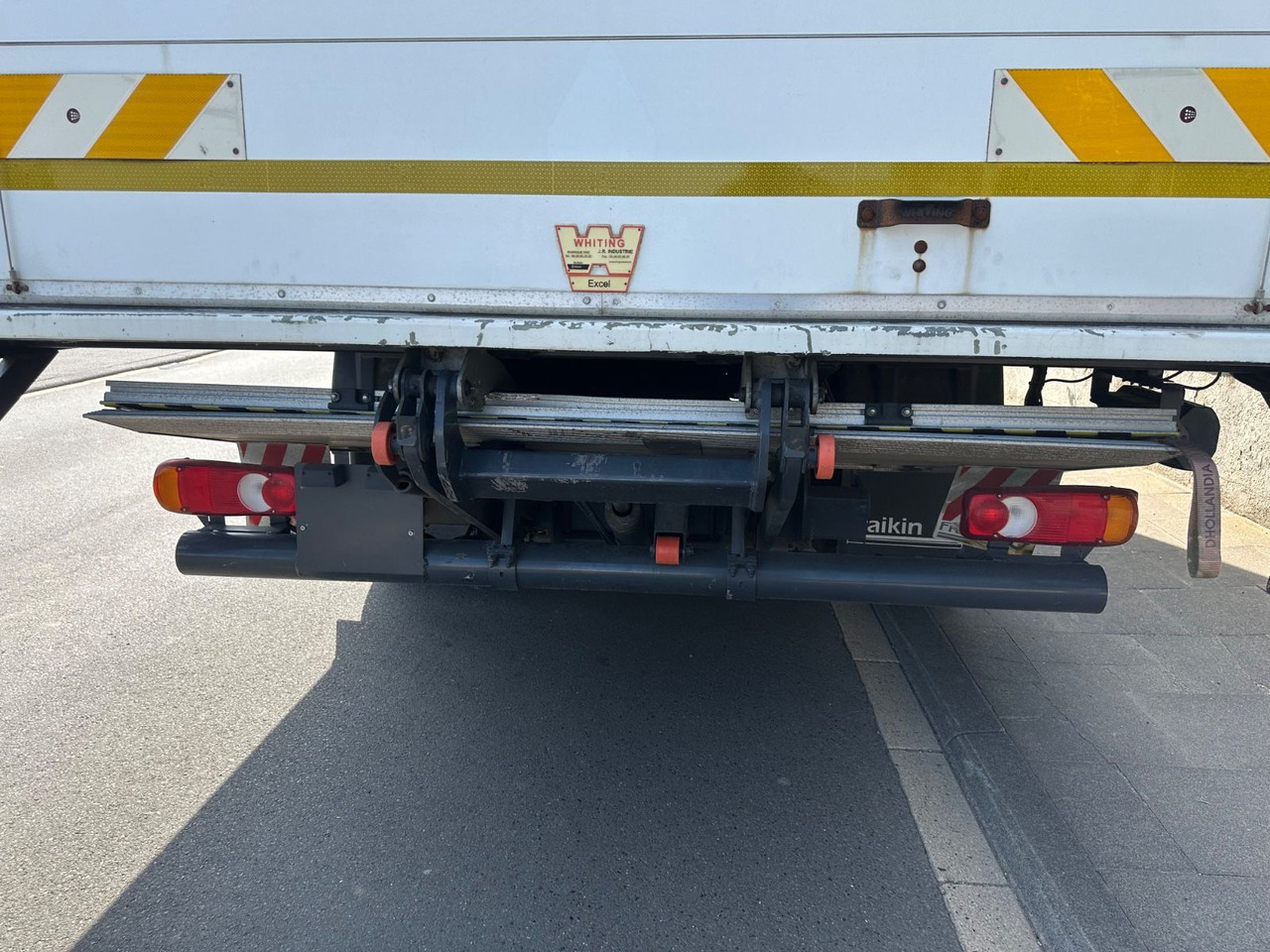 Box van Iveco Eurocargo 75E19/Tüv neu/Koffer/LBW 1000kg/: picture 6