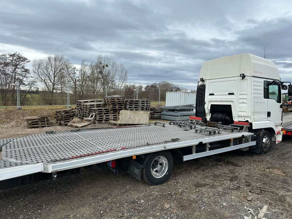 MAN TGL 8.250 XLX Fahrerhaus*VDI 2700* MAN TGL 8.250*4er Zug*XLX Kabine*VDI 2700* - Autotransporter truck: picture 5 MAN TGL 8.250 XLX Fahrerhaus*VDI 2700* MAN TGL 8.250*4er Zug*XLX Kabine*VDI 2700* - Autotransporter truck: picture 5