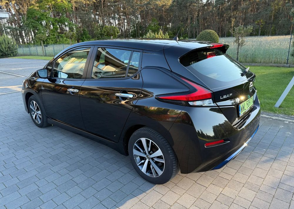 Nissan Leaf 40kWh Acenta - Car: picture 5 Nissan Leaf 40kWh Acenta - Car: picture 5