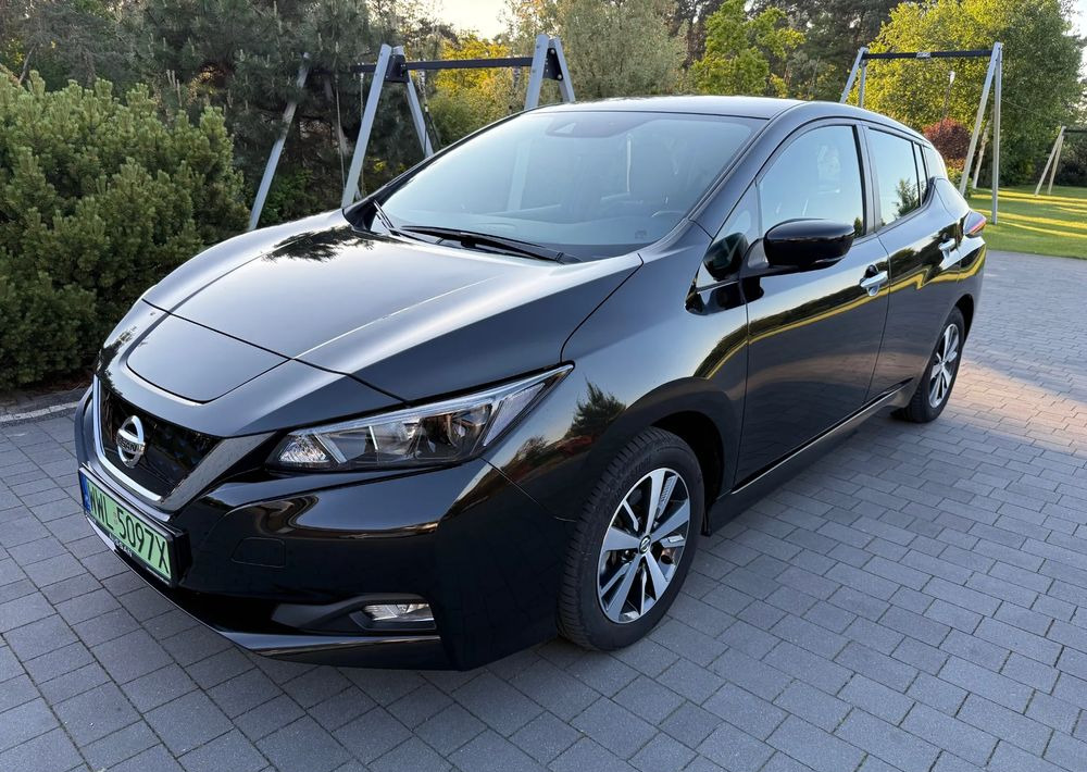 Nissan Leaf 40kWh Acenta - Car: picture 1 Nissan Leaf 40kWh Acenta - Car: picture 1