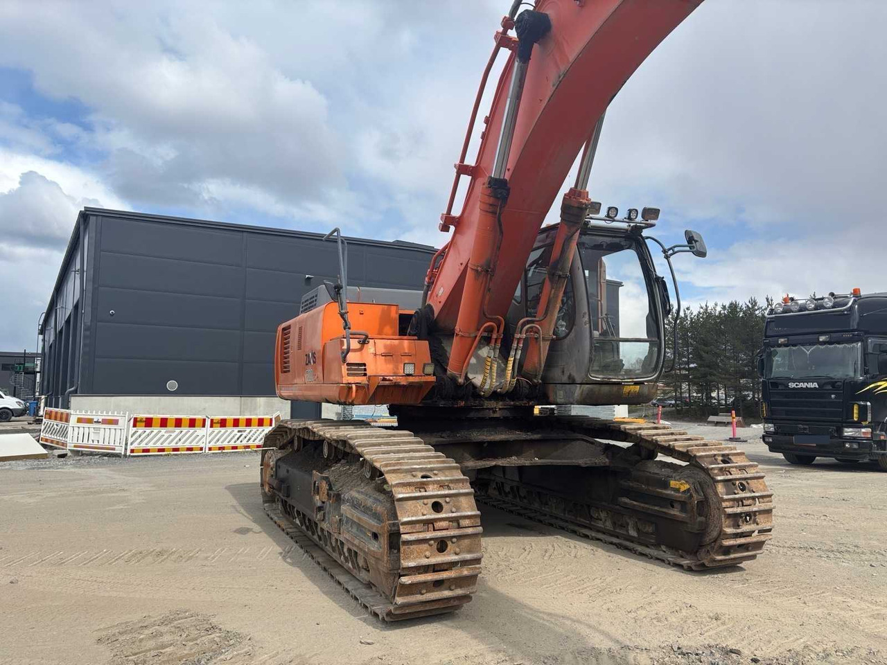 Hitachi Zaxis 520 LV-H crawler excavator - Crawler excavator: picture 4 Hitachi Zaxis 520 LV-H crawler excavator - Crawler excavator: picture 4
