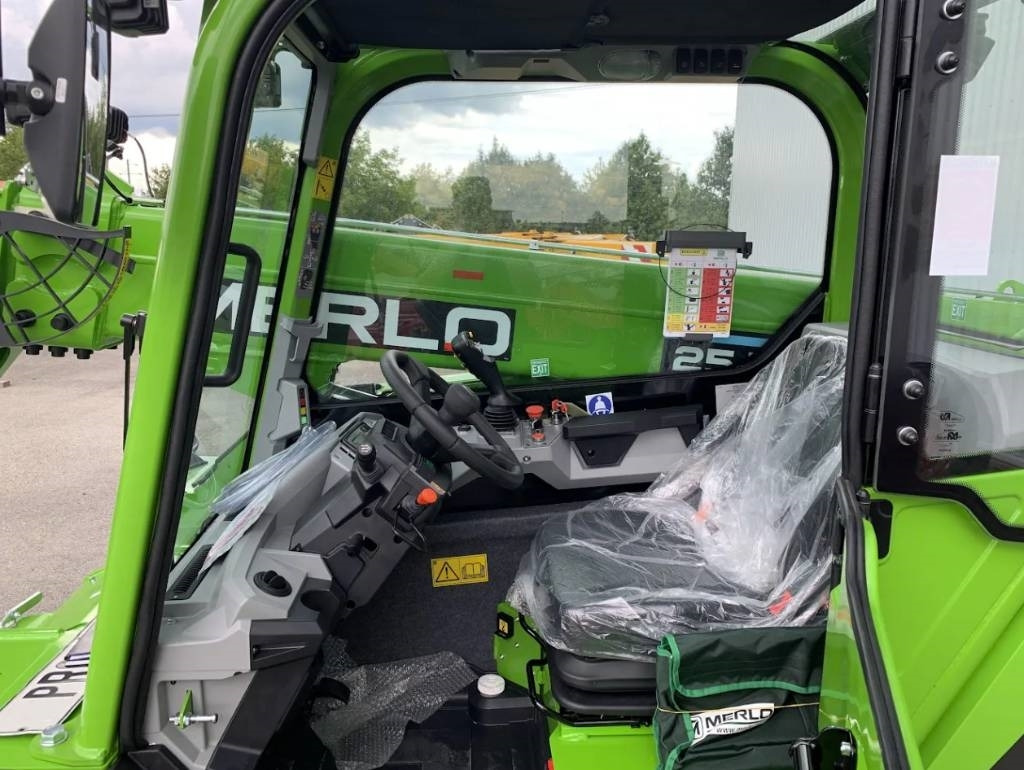 Telescopic handler Merlo EW25.5-90 4WD: picture 10