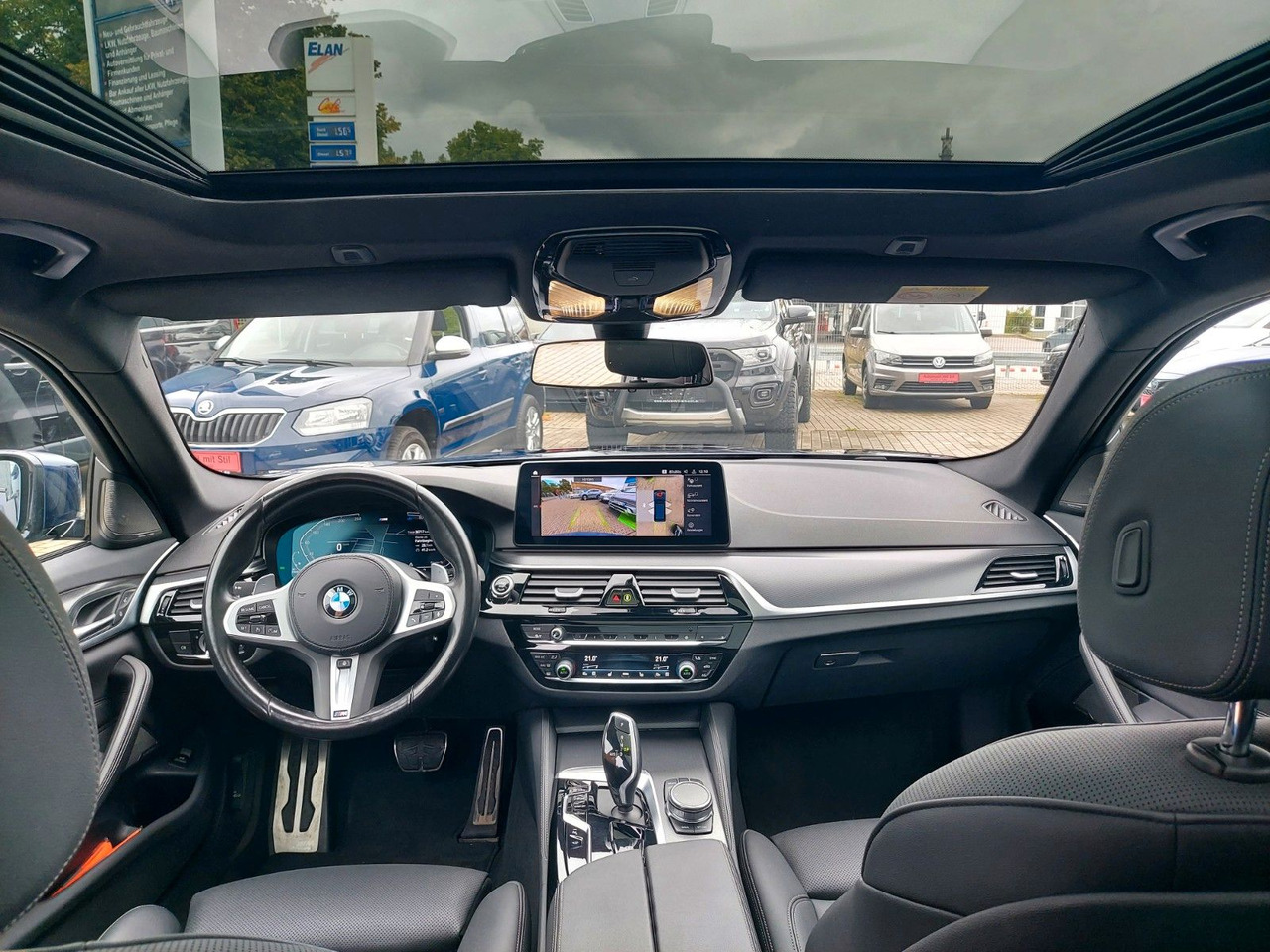 BMW 520 Touring d xDrive M Sport Pro H&K Standheiz - Station wagon: picture 2 BMW 520 Touring d xDrive M Sport Pro H&K Standheiz - Station wagon: picture 2