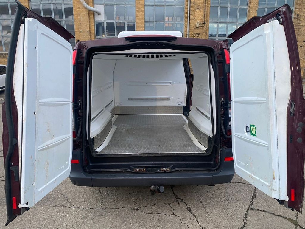 Mercedes-Benz Vito 116 CDI Lang KÜHLKASTENWAGEN KERSTNER XENON - Refrigerated van: picture 2 Mercedes-Benz Vito 116 CDI Lang KÜHLKASTENWAGEN KERSTNER XENON - Refrigerated van: picture 2