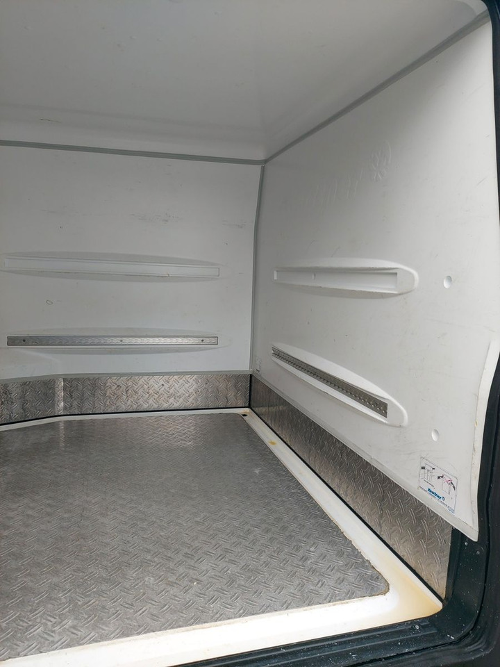 Mercedes-Benz Vito 116 CDI Lang Kühler Cooler KERSTNER 220V - Refrigerated van: picture 5 Mercedes-Benz Vito 116 CDI Lang Kühler Cooler KERSTNER 220V - Refrigerated van: picture 5