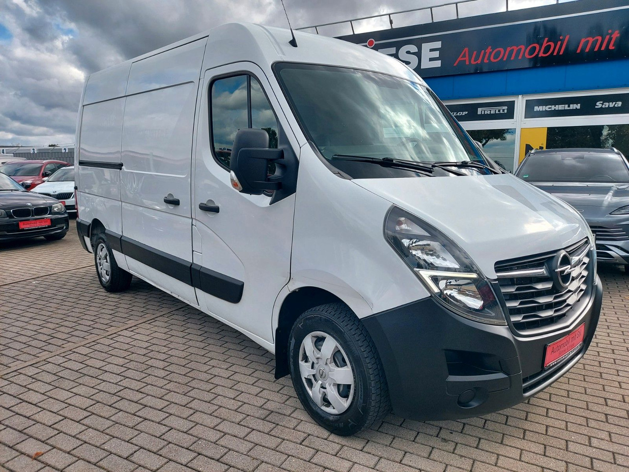 Opel Movano B Kasten Kombi HKa L2H2 3,5t Klima - Passenger van: picture 1 Opel Movano B Kasten Kombi HKa L2H2 3,5t Klima - Passenger van: picture 1