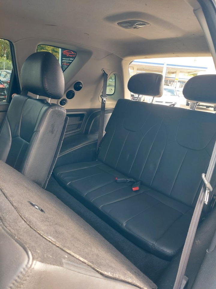 Ssangyong REXTON Rexton II Automatik 7 Sitze Leder 4x4 - SUV: picture 3 Ssangyong REXTON Rexton II Automatik 7 Sitze Leder 4x4 - SUV: picture 3