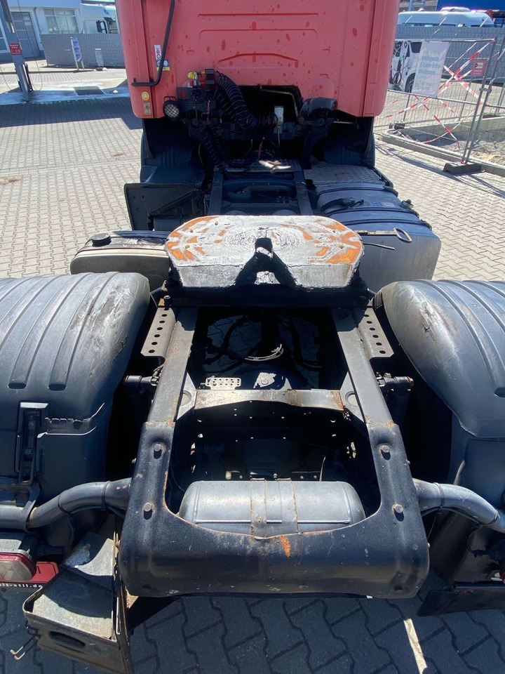 Lease a  Scania SCANIA R380 4x2 KIPP-HYDRAULIK AUTOMATIK Scania SCANIA R380 4x2 KIPP-HYDRAULIK AUTOMATIK: picture 28