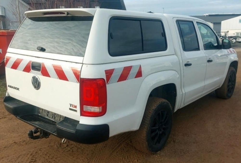 Volkswagen Amarok Basis DoubleCab DSG Autom. Klima - SUV: picture 4 Volkswagen Amarok Basis DoubleCab DSG Autom. Klima - SUV: picture 4