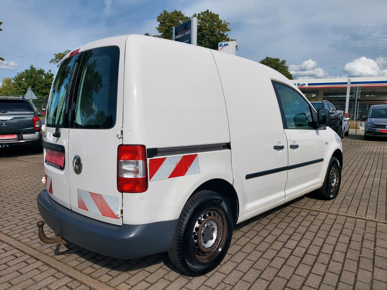 Passenger van Volkswagen Caddy Kasten Kombi 1.9 TDi: picture 7