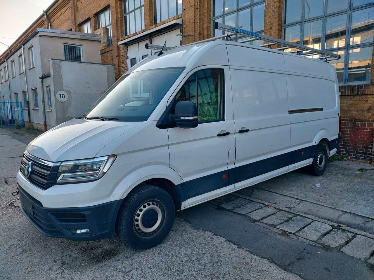 Volkswagen Crafter Kasten 35 lang Hochdach 4MOTION Maxi - Passenger van: picture 2 Volkswagen Crafter Kasten 35 lang Hochdach 4MOTION Maxi - Passenger van: picture 2