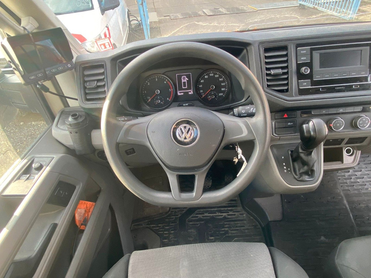 Box van Volkswagen Crafter Pritsche Koffer 35 lang Bär LBW 750: picture 11 Box van Volkswagen Crafter Pritsche Koffer 35 lang Bär LBW 750: picture 11