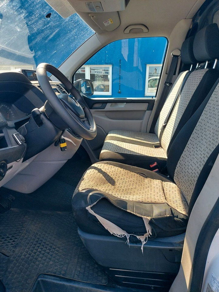 Passenger van Volkswagen T6 Transporter Kasten Kombi lang Motorschaden: picture 13 Passenger van Volkswagen T6 Transporter Kasten Kombi lang Motorschaden: picture 13