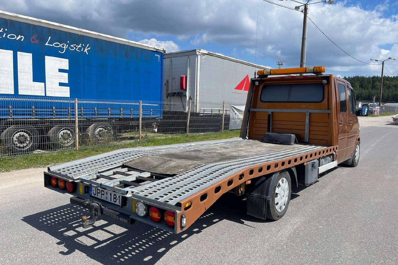 Mercedes-Benz 310 - Panel van: picture 4 Mercedes-Benz 310 - Panel van: picture 4