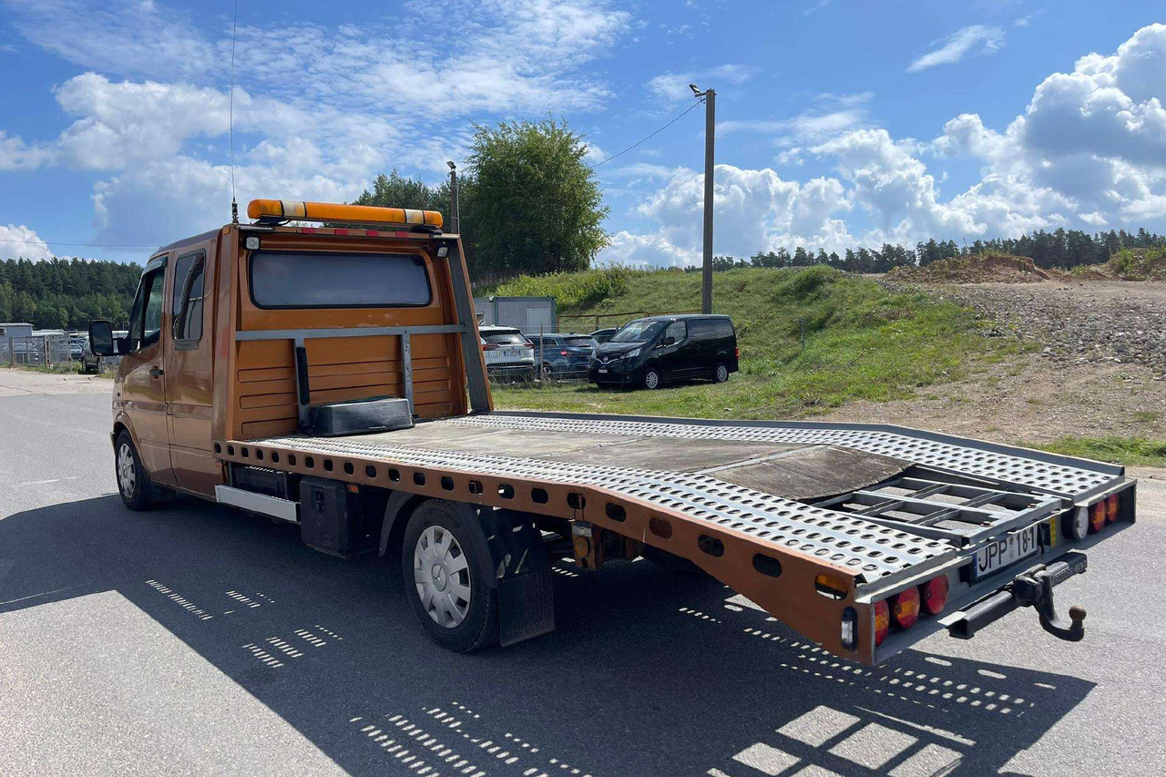 Mercedes-Benz 310 - Panel van: picture 3 Mercedes-Benz 310 - Panel van: picture 3
