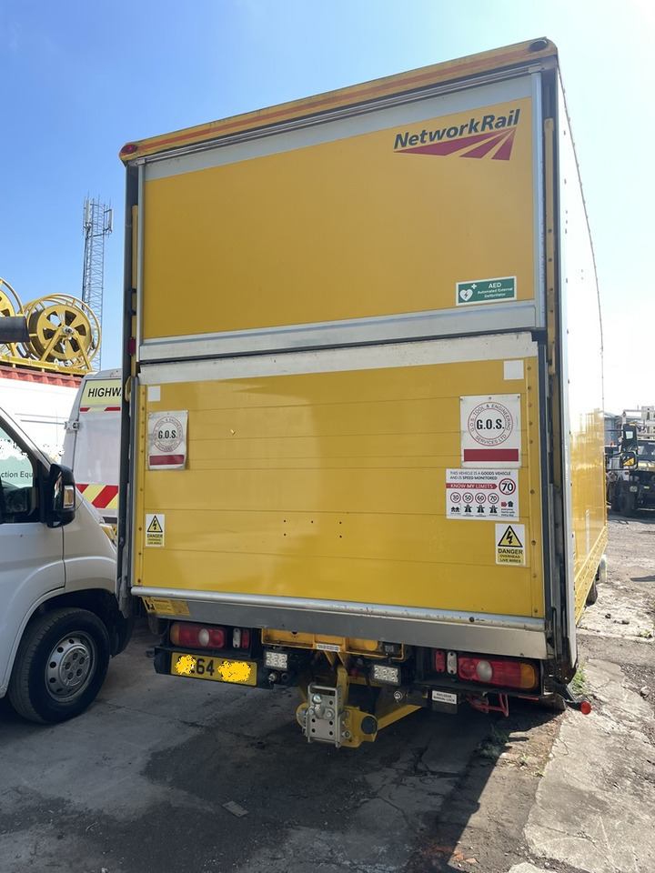 Mitsubishi Fusso - Box truck: picture 3 Mitsubishi Fusso - Box truck: picture 3