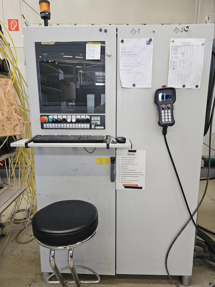 1 Stk. CNC Bearbeitungszentrum (Intermac) - Machine tool: picture 3 1 Stk. CNC Bearbeitungszentrum (Intermac) - Machine tool: picture 3