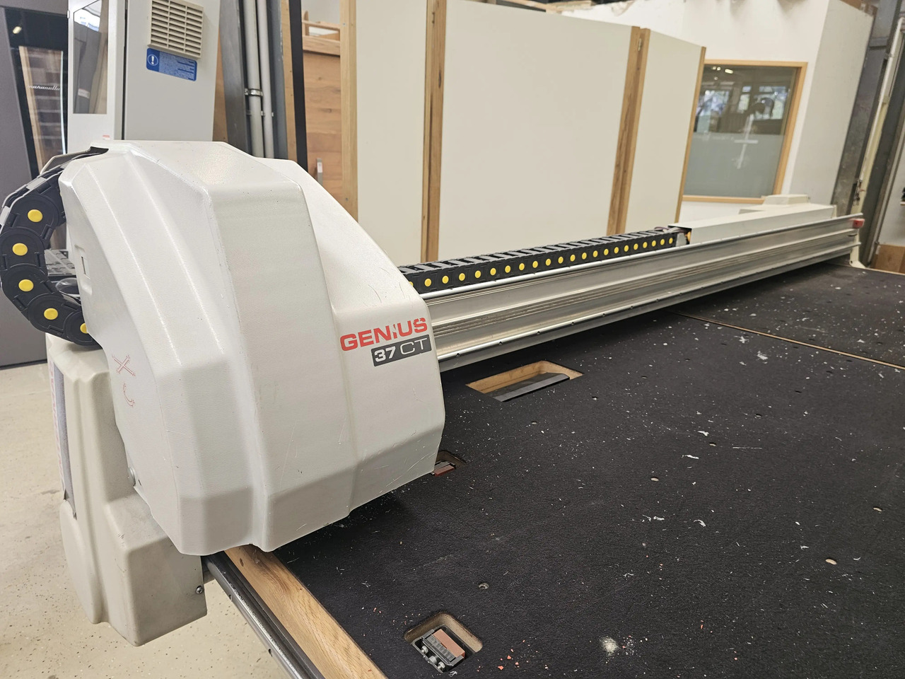1 Stk. CNC Glasplatten Schneideanlage (Intermac) - Machine tool: picture 5 1 Stk. CNC Glasplatten Schneideanlage (Intermac) - Machine tool: picture 5