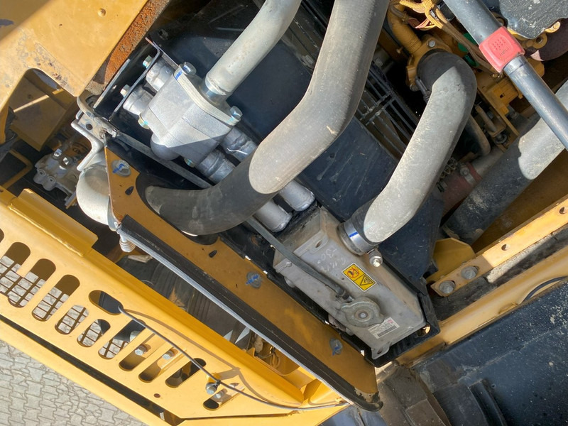 Crawler excavator Caterpillar 312 DL NVT: picture 13