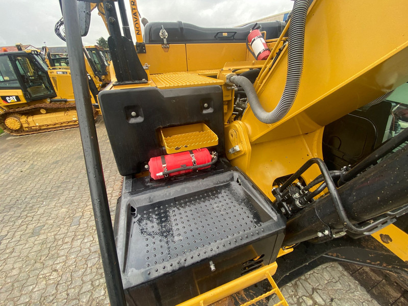 Crawler excavator Caterpillar 320 EL NVT: picture 15