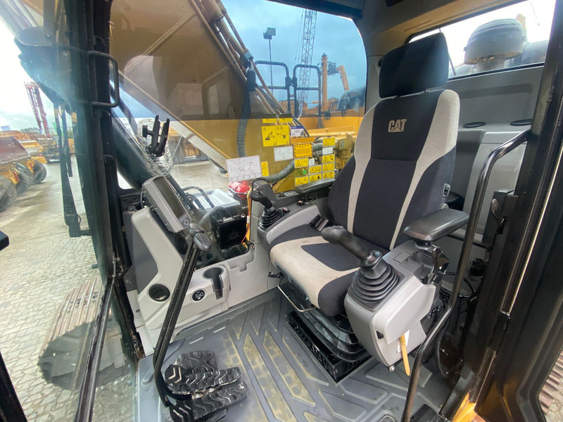 Crawler excavator Caterpillar 320 EL NVT: picture 7