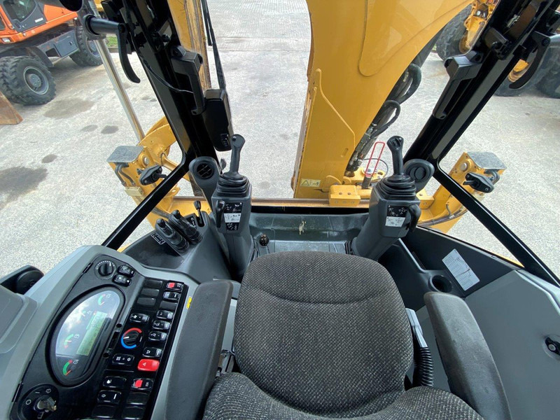 Caterpillar 432F2 NVT - Backhoe loader: picture 5 Caterpillar 432F2 NVT - Backhoe loader: picture 5