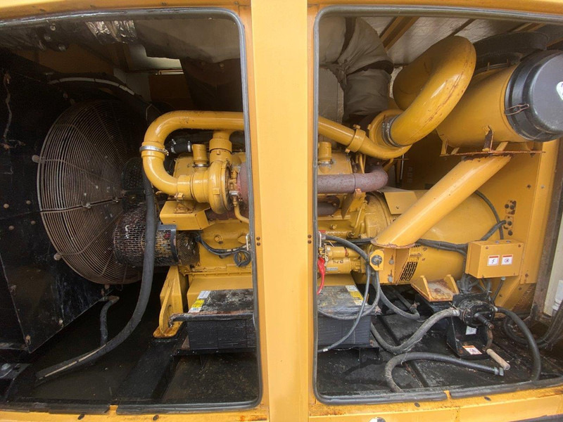 Caterpillar 900 KVA NVT - Generator set: picture 3 Caterpillar 900 KVA NVT - Generator set: picture 3