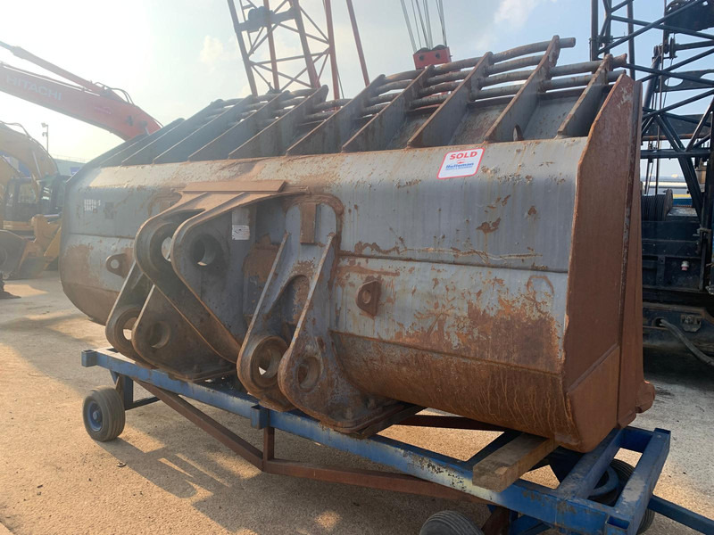 Volvo L350 F - Bucket: picture 3 Volvo L350 F - Bucket: picture 3