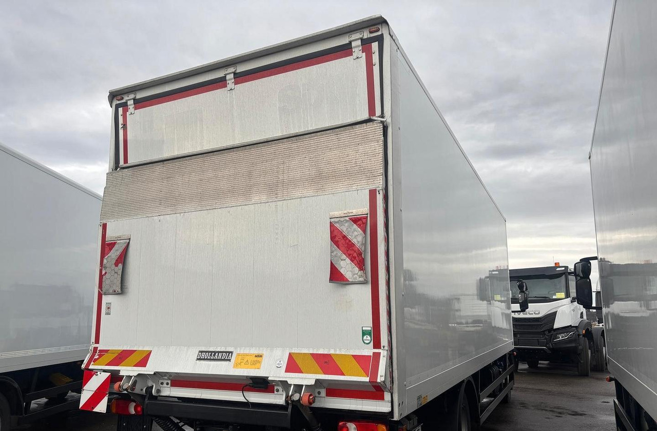 Iveco 140e28 euro 6 *48000 km - Box truck: picture 2 Iveco 140e28 euro 6 *48000 km - Box truck: picture 2